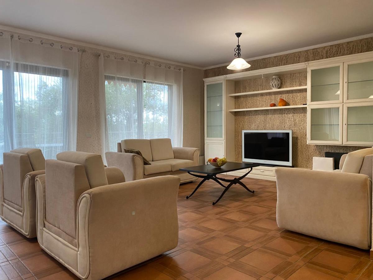 Apartments Villa St. بار المظهر الخارجي الصورة